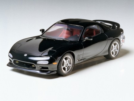 Tamiya 1/24 - MAZDA RX-7 R1